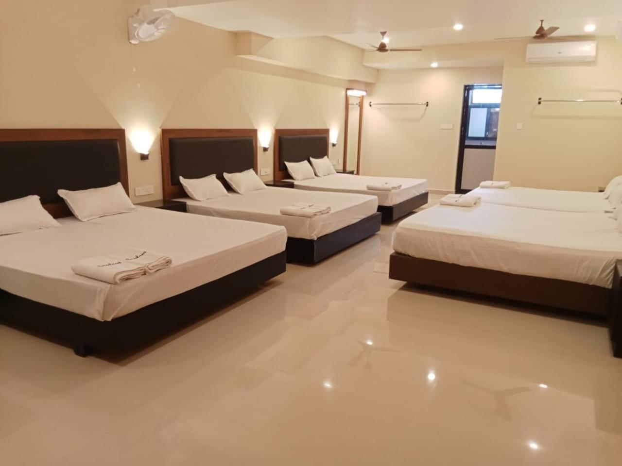 Hotel Sri Devi Kanyakumari Exterior foto